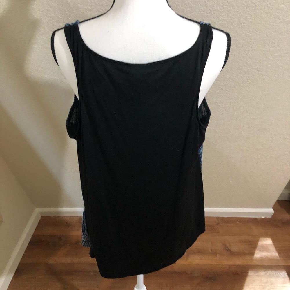 Sequined Tank Top - Picture 2 of 4